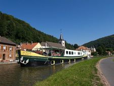 French Hotel Barge LA NOUVELLE ETOILE - ParadiseConnections.com