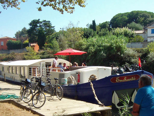 French Barge Enchante - Cruising Canal du Midi