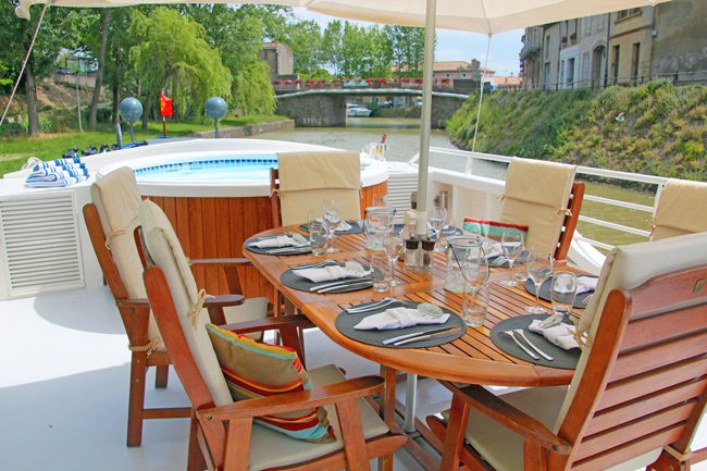 French Barge Enchante - Cruising Canal du Midi