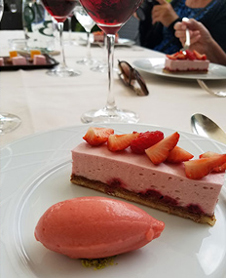 Barge Finesse - Fabulous Food