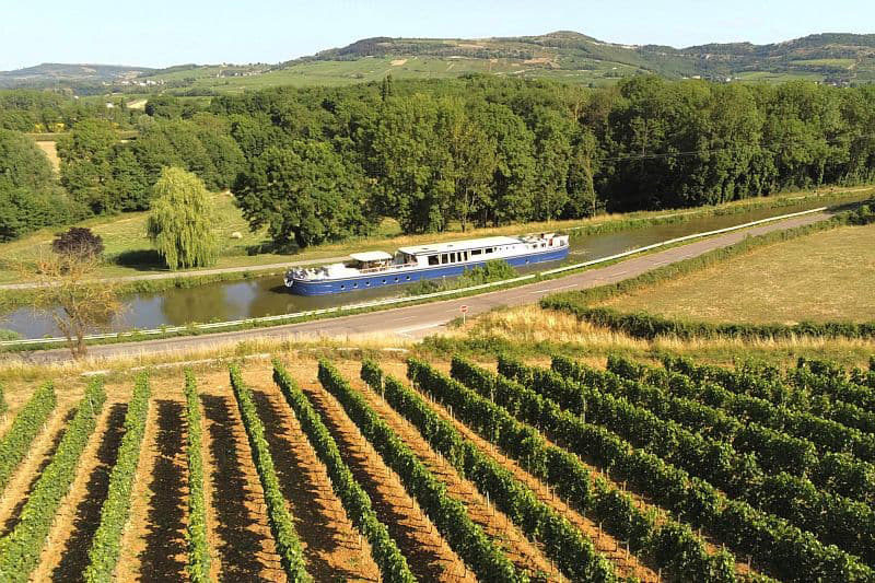 French Hotel Barge Finesse - Vineyards