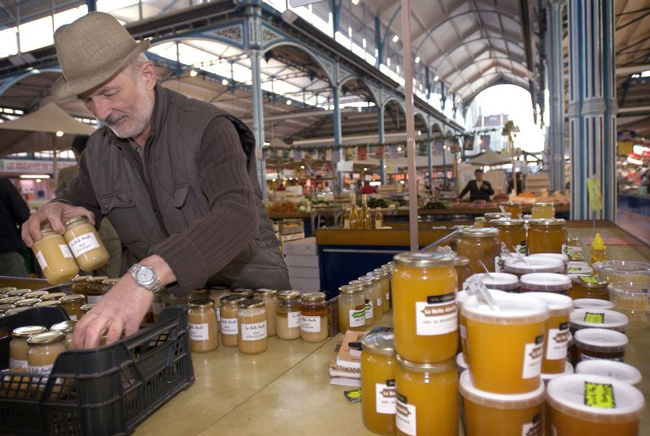 French Barge Impressionniste - Cruising Southern Burgundy Dijon Market