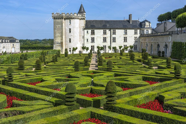 French Barge Nymphea - Cruising the Loire Valley, France