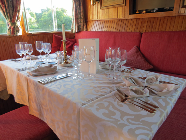 French Barge Nymphea - Cruising the Loire Valley, France