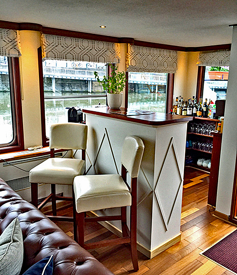 Hotel Barge Panache - Cruising France, Holland, Belgium