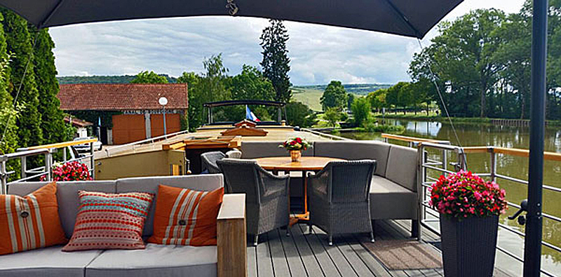 French Barge Rendez-Vous - Cruising the canals of Burgundy France