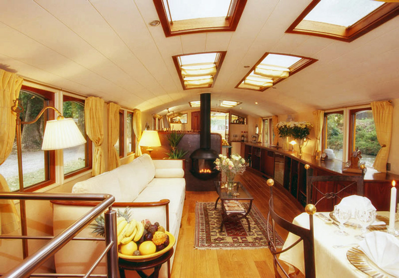 French Barge Roi Soleil - Cruising the south of France