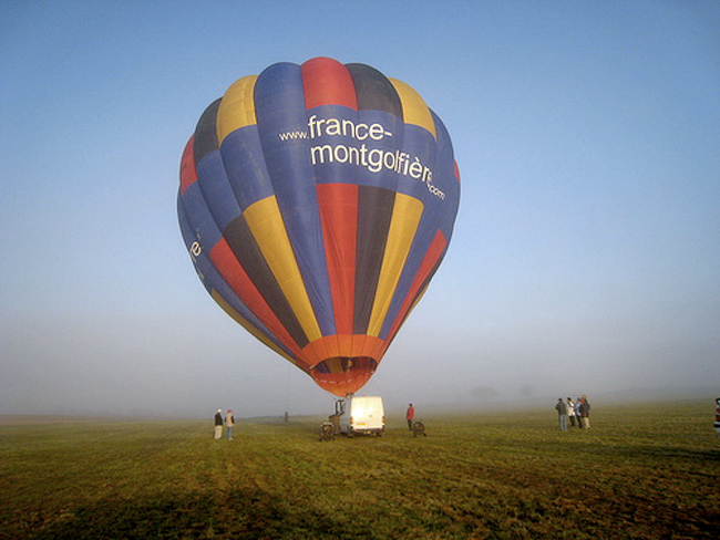 French Barge Savoir Vivre - Cruising Burgundy France