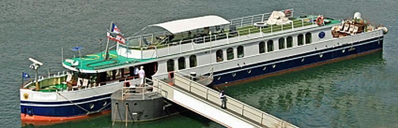 Scottish Hotel Barge Spirit of Scotland - Cruising Scotland