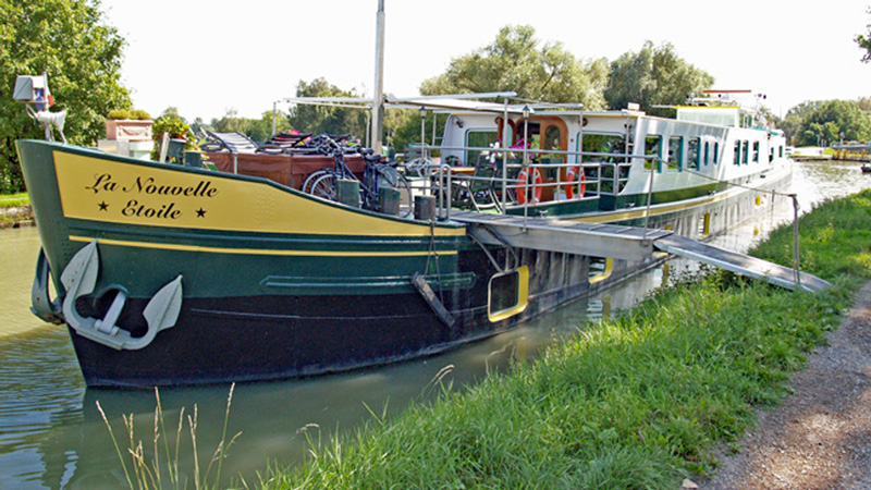 Barge charter cruises blog Barging blog - Moselle River Barge Cruise