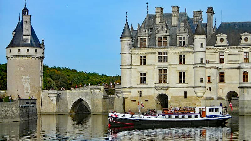 Barge charter cruises blog Barging blog - Nymphea