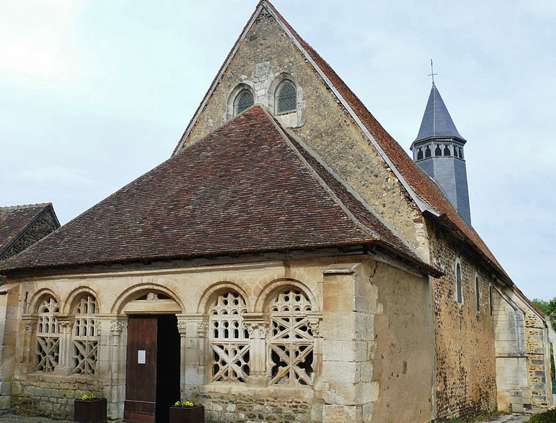 Barging in France - Moutiers-en-Puisaye church of Saint Peter and Saint Paul, Canal de Briare, France - BargeCharters.com