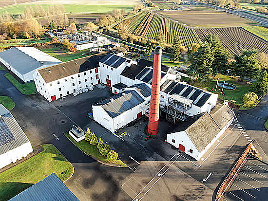 BENROMACH DISTILLERY  - Scottish Highland Caledonian Canal Barge Whisky Trail Cruise