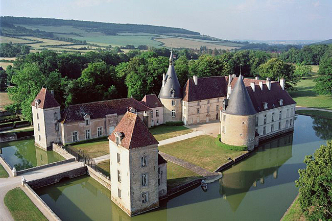 Château de Commarin