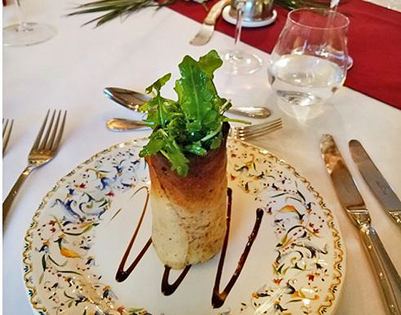 French Hotel Barge Renaissance - Enjoy fine food