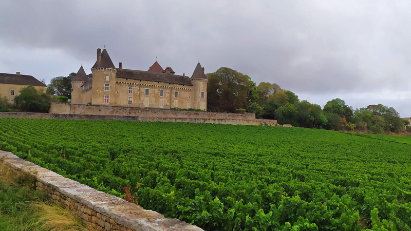 Château de Rully is a family residence located in the heart of a vineyard. Photo: Wikimedia Commons - CC-SA 4.0