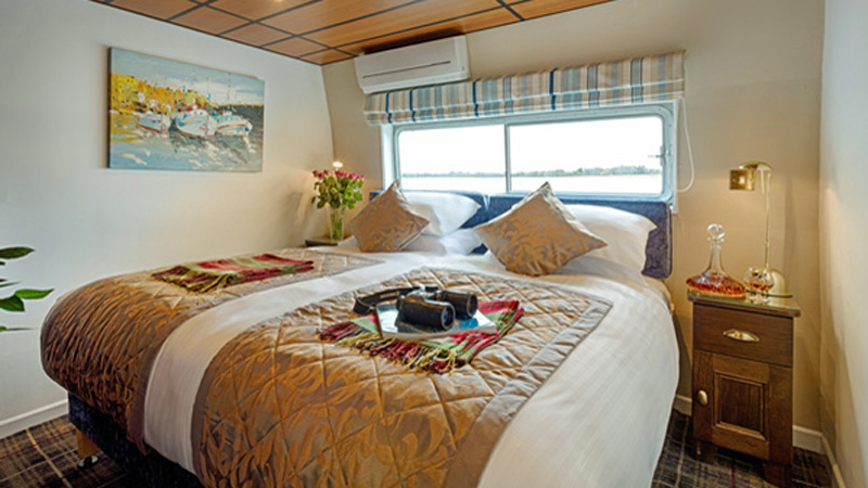 Irish Hotel Barge Shannon Princess - Guest cabin, double. Cabins can be configured as doubles or twins