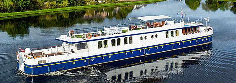 Scottish Hotel Barge Spirit of Scotland - Cruising in the Scottish Highlands, side view