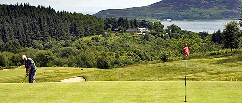 Enjoy golfing on your barge charter aboard the Hotel Barge Spirit of Scotland