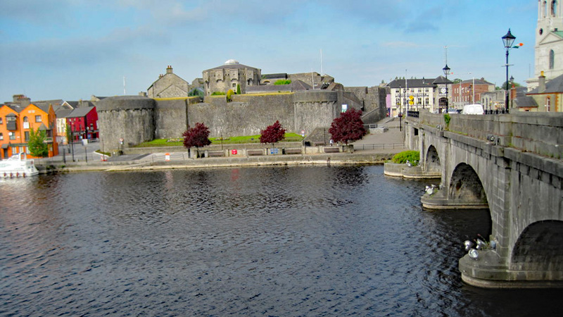 Ireland - Athlone Castle. Photo: Wikimedia Commons - Nigel Thompson CC-SA 2.0