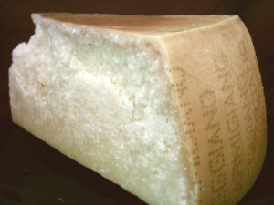 Italy - Parma - Parmigiano Reggiano cheese. Photo: Wikimedia Commons - Dominik Hundhammer CC-SA 3.0
