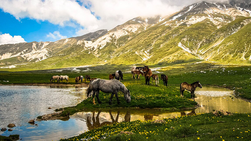 Italy - The mountainous region of Abruzzo. Photo: Wikimedia Commons - A.Passerini CC-SA 4.0