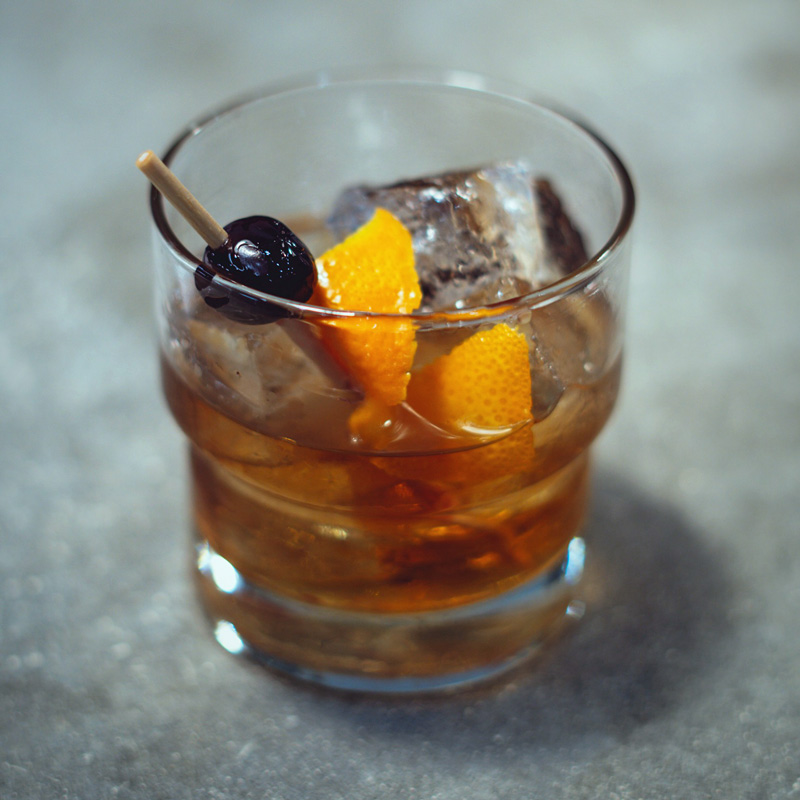 Scotland - Highland Cordial drink. Photo: Unsplash - Chris Bulilan