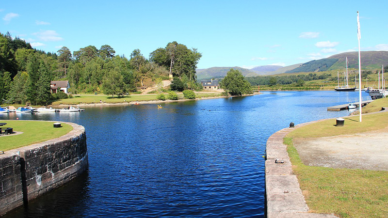 Scotland - Gairlochy at the south end of Loch Lochy. Photo: Wikimedia Commons - Martin-Horsfall CC-SA 2.0
