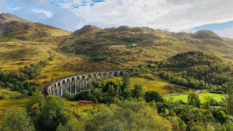 Scotland - The Glenfinnan Viaduct. Photo: Pixabay - iphotoklick.