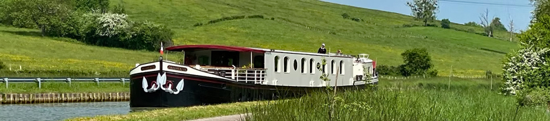 Header PRO - French Hotel Barge Prosperite - Barge Cruises & Charters in Burgundy France