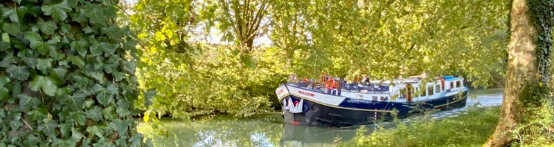 Header ROSA - French Hotel Barge Rosa - Barge Cruises & Charters on the canal de Garonne (Gascony & Bordeaux) in Southwest France